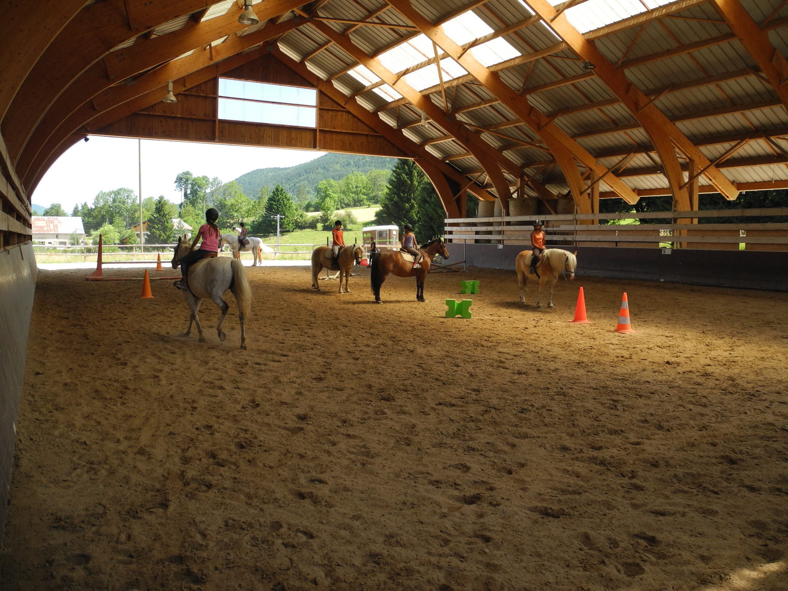 ASS CLUB HIPPIQUE CHEVAUCHEE DU VERCORS - Villard-De-Lans