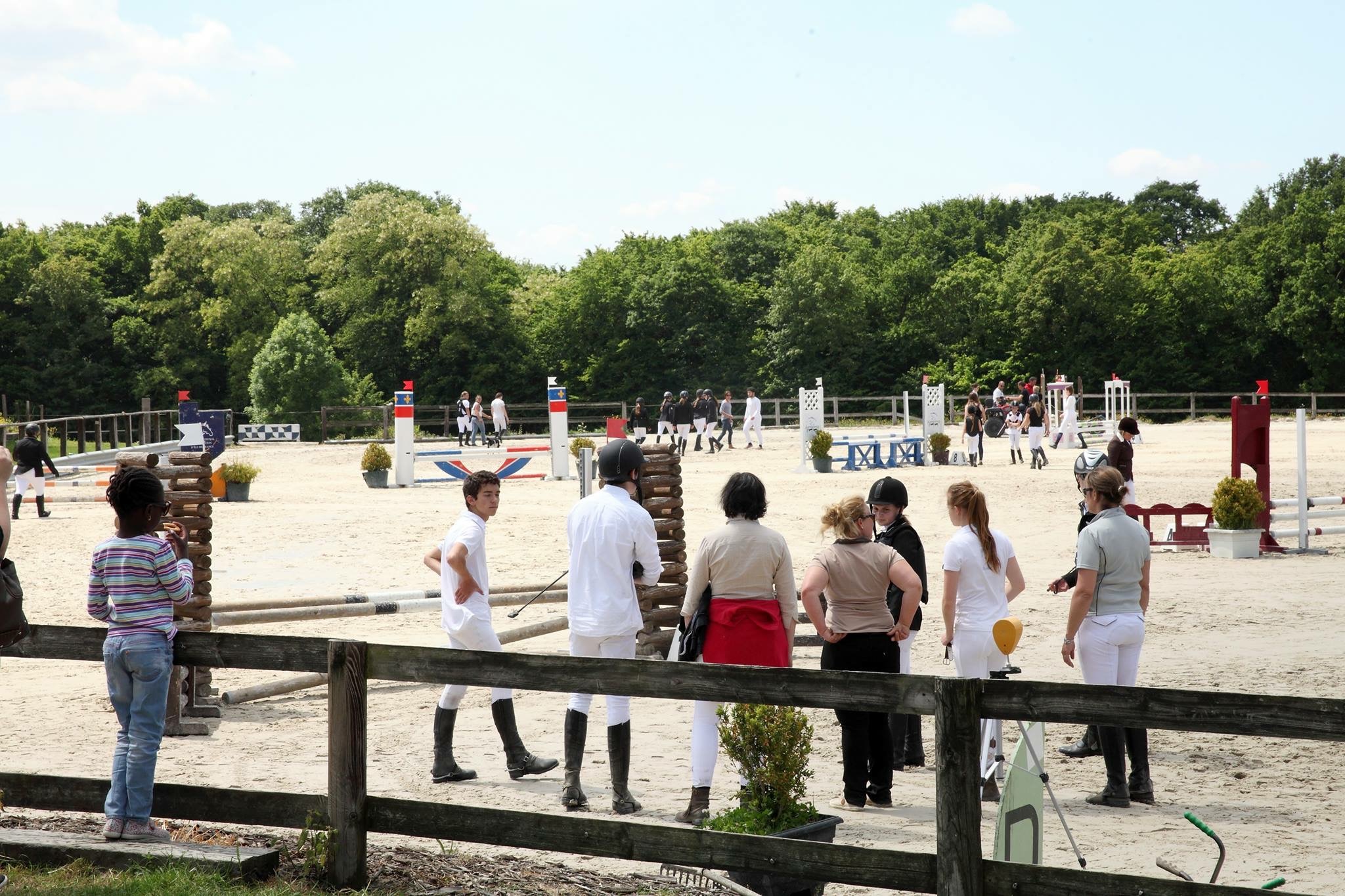 CENTRE EQUESTRE DE CHAUFFRY - Chauffry