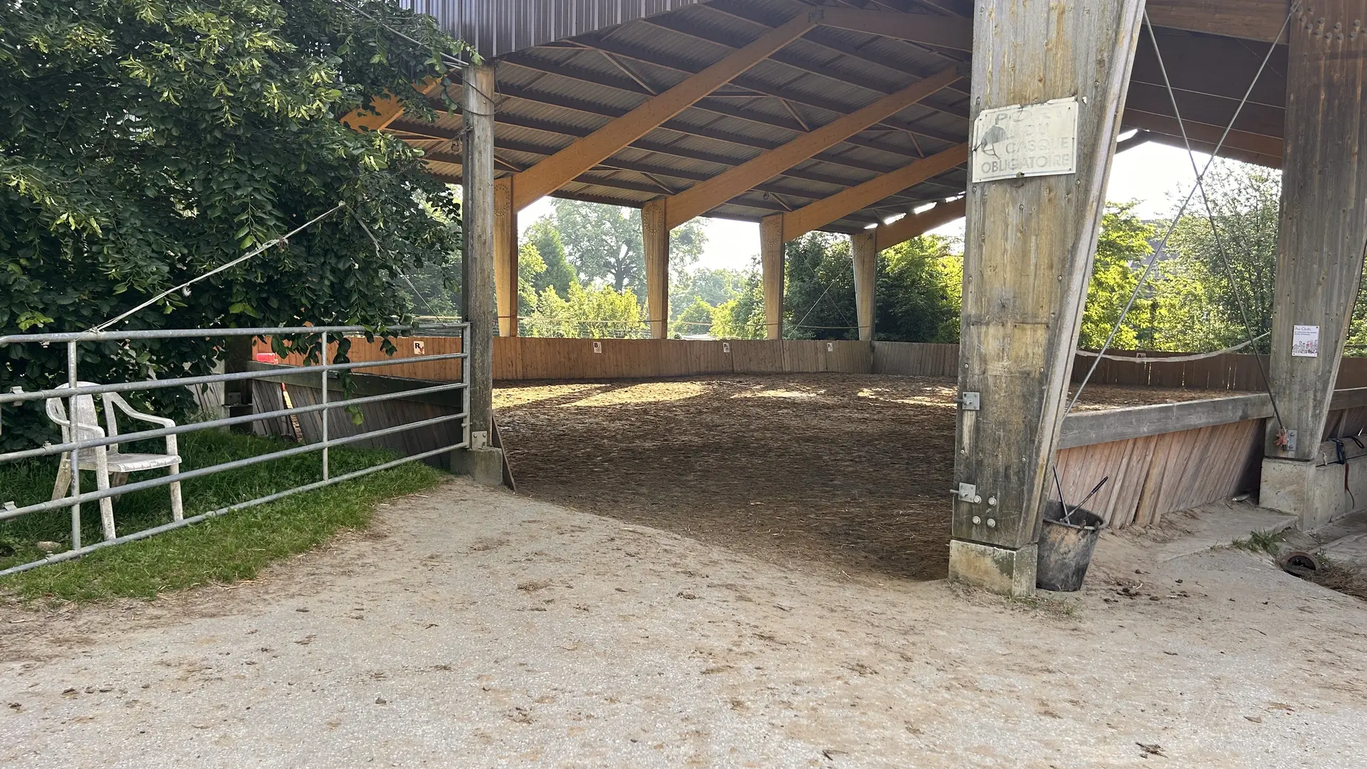 ASS CENTRE RANDONNEE EQUESTRE HAM PATINERIE - Remy