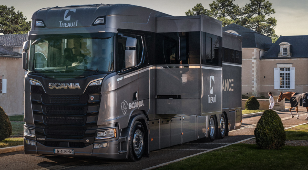 Camion chevaux Theault