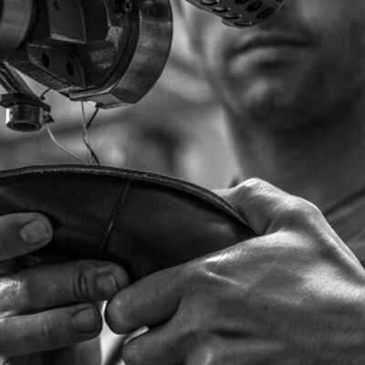 Atelier De Niro a Casarano, savoir-faire artisanal italien du cuir